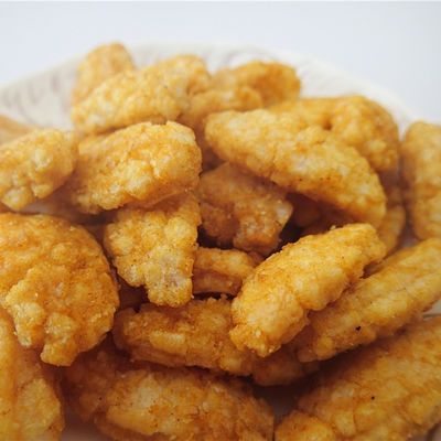 سعر جيد OEM اليابانية رايس كراكر وجبات خفيفة مقرمشة الحبوب الأرز المخبوز المقرمشات وجبة خفيفة منتفخة الانترنت
