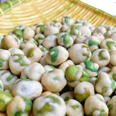 سعر جيد ODM Green Pea Snack الفلفل الحار المكسو الصلب المملح البازلاء المحمصة الانترنت